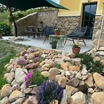 Villa Polyak *