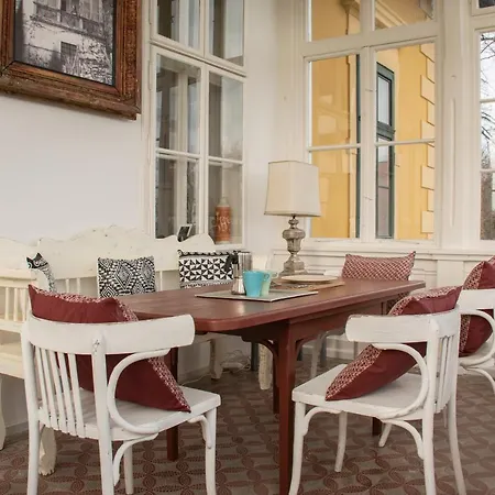 Polyak Villa Révfülöp